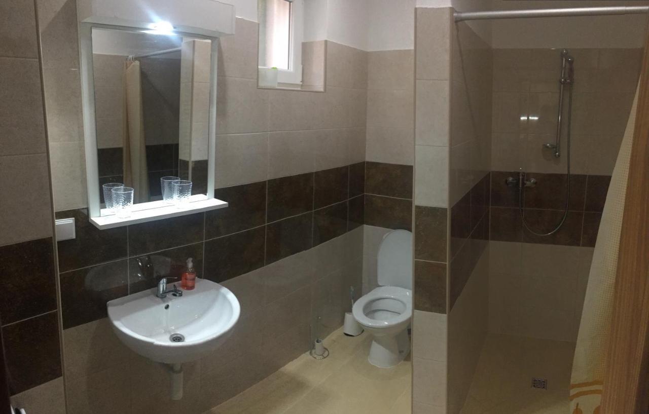 Sunny Apartman Sturovo Exterior photo